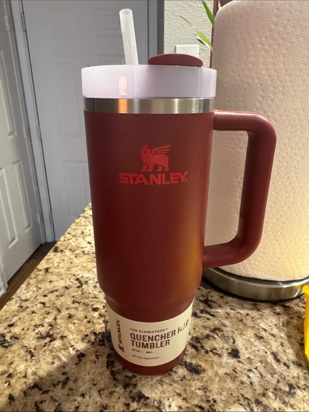 Stanley The FlowState 30oz. Quencher H2.O Tumbler- Cranberry color